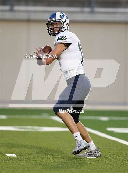 Thumbnail 3 in McNeil @ Glenn photogallery.
