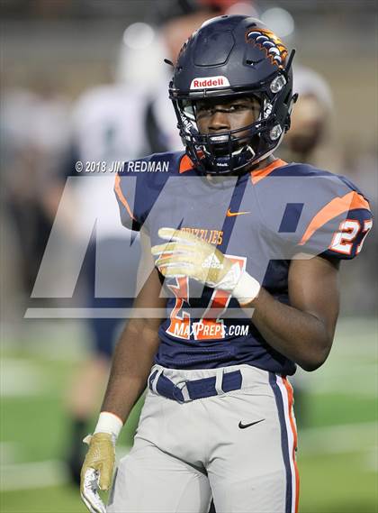 Thumbnail 2 in McNeil @ Glenn photogallery.