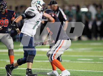 Thumbnail 3 in McNeil @ Glenn photogallery.
