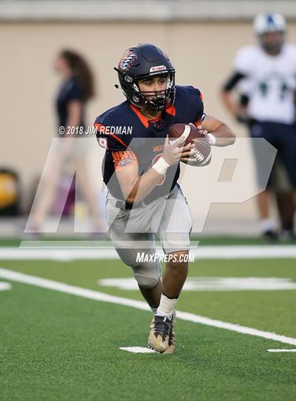 Thumbnail 2 in McNeil @ Glenn photogallery.