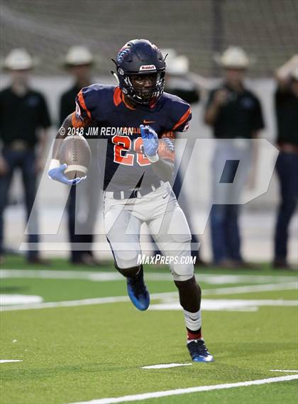 Thumbnail 1 in McNeil @ Glenn photogallery.