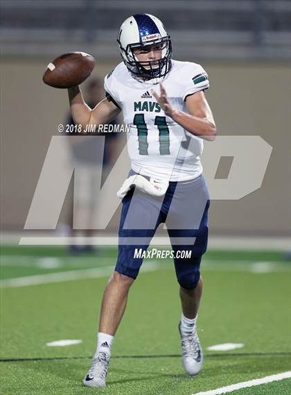 Thumbnail 2 in McNeil @ Glenn photogallery.