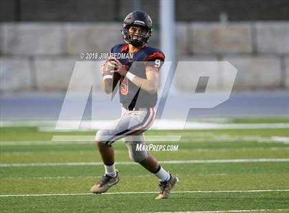 Thumbnail 2 in McNeil @ Glenn photogallery.