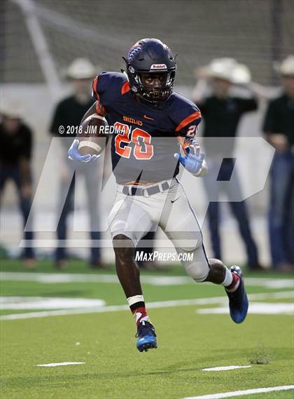 Thumbnail 2 in McNeil @ Glenn photogallery.