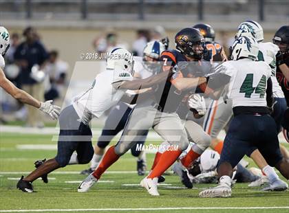 Thumbnail 1 in McNeil @ Glenn photogallery.