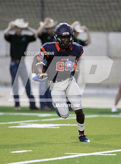 Thumbnail 2 in McNeil @ Glenn photogallery.
