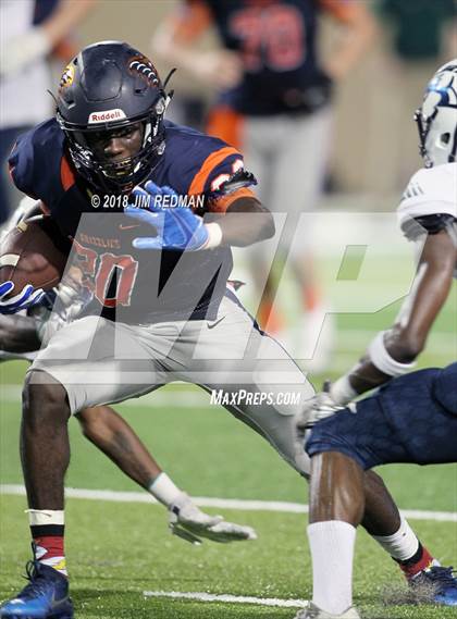 Thumbnail 3 in McNeil @ Glenn photogallery.