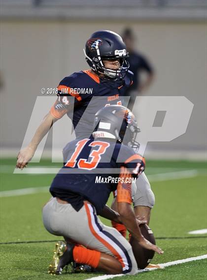 Thumbnail 1 in McNeil @ Glenn photogallery.
