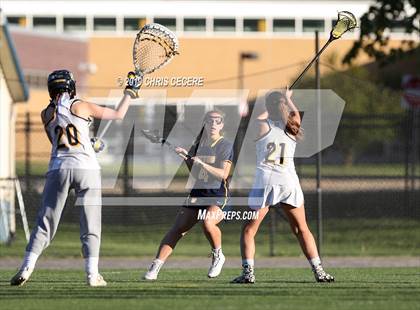 Thumbnail 3 in Victor @ Spencerport (Section 5 Class B Quarterfinal) photogallery.