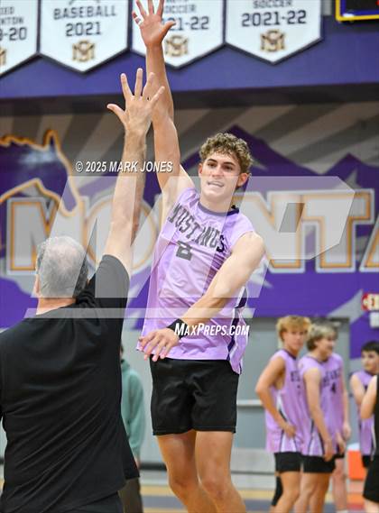 Thumbnail 3 in Canyon del Oro @ Sunrise Mountain (AIA 5A Play-In) photogallery.