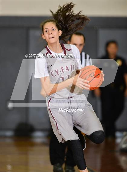 Thumbnail 2 in Cy-Fair vs Clear Springs (McDonald's Texas Invitational) photogallery.