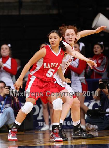 Thumbnail 1 in Carondelet vs. Mater Dei (CIF State D2 Final) photogallery.