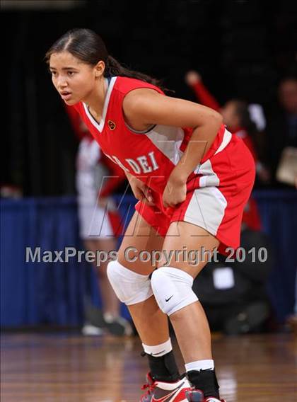 Thumbnail 1 in Carondelet vs. Mater Dei (CIF State D2 Final) photogallery.