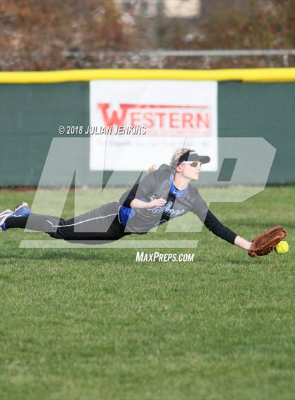 Thumbnail 3 in Timberline @ Eagle photogallery.