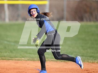 Thumbnail 3 in Timberline @ Eagle photogallery.
