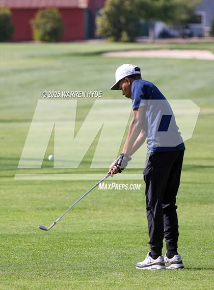 Thumbnail 1 in  Cosumnes Oaks @ Monterey Trail (Emerald Lakes) photogallery.