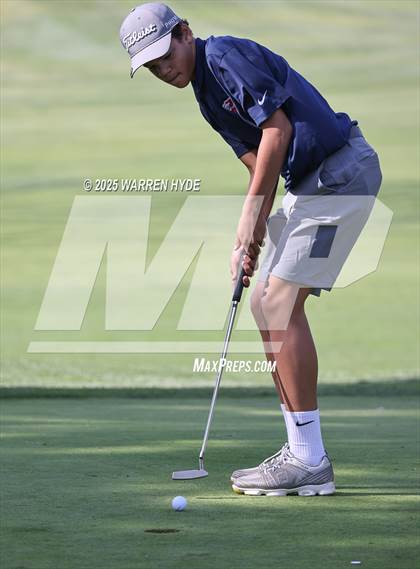 Thumbnail 1 in  Cosumnes Oaks @ Monterey Trail (Emerald Lakes) photogallery.