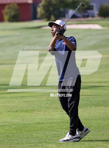 Thumbnail 3 in  Cosumnes Oaks @ Monterey Trail (Emerald Lakes) photogallery.