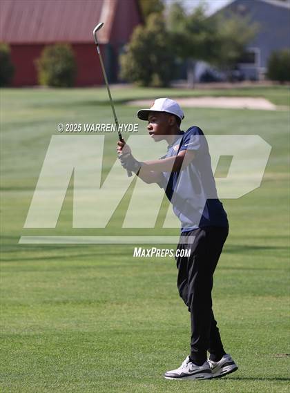 Thumbnail 2 in  Cosumnes Oaks @ Monterey Trail (Emerald Lakes) photogallery.