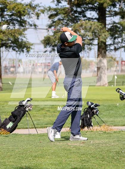 Thumbnail 3 in  Cosumnes Oaks @ Monterey Trail (Emerald Lakes) photogallery.