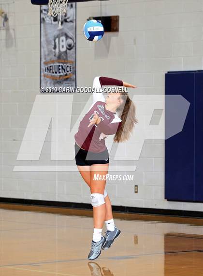 Thumbnail 2 in White Oak vs Dixon (Joseph L. Beasley Spikefest) photogallery.