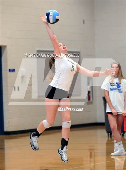Thumbnail 1 in White Oak vs Dixon (Joseph L. Beasley Spikefest) photogallery.