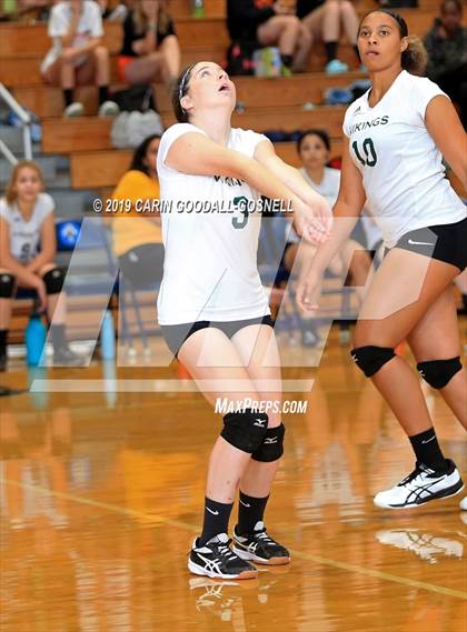 Thumbnail 1 in White Oak vs Dixon (Joseph L. Beasley Spikefest) photogallery.