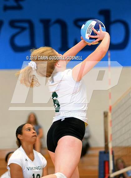Thumbnail 2 in White Oak vs Dixon (Joseph L. Beasley Spikefest) photogallery.