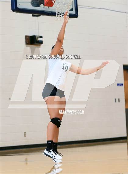 Thumbnail 2 in White Oak vs Dixon (Joseph L. Beasley Spikefest) photogallery.
