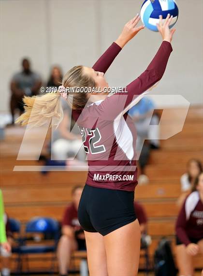 Thumbnail 1 in White Oak vs Dixon (Joseph L. Beasley Spikefest) photogallery.