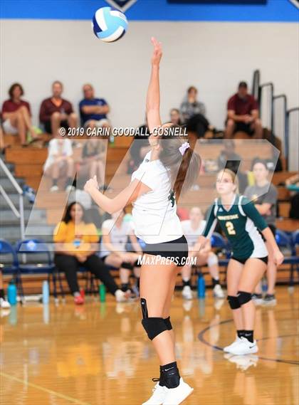 Thumbnail 2 in White Oak vs Dixon (Joseph L. Beasley Spikefest) photogallery.