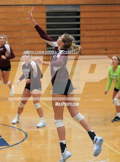 Thumbnail 2 in White Oak vs Dixon (Joseph L. Beasley Spikefest) photogallery.