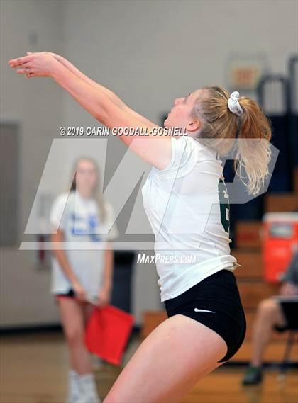 Thumbnail 2 in White Oak vs Dixon (Joseph L. Beasley Spikefest) photogallery.
