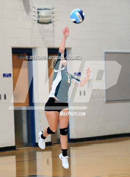 Thumbnail 1 in White Oak vs Dixon (Joseph L. Beasley Spikefest) photogallery.