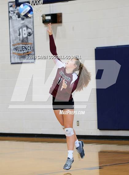 Thumbnail 1 in White Oak vs Dixon (Joseph L. Beasley Spikefest) photogallery.