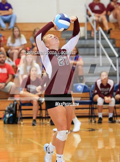 Thumbnail 3 in White Oak vs Dixon (Joseph L. Beasley Spikefest) photogallery.
