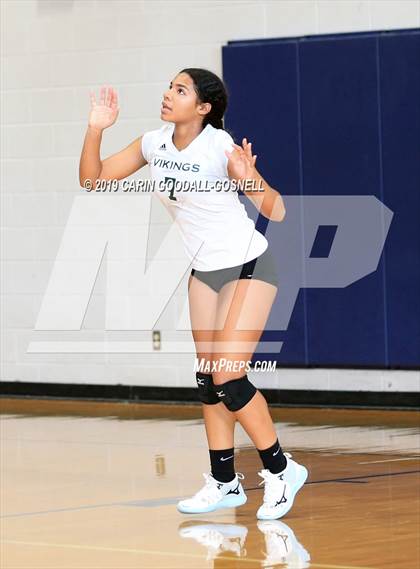 Thumbnail 3 in White Oak vs Dixon (Joseph L. Beasley Spikefest) photogallery.