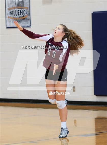 Thumbnail 2 in White Oak vs Dixon (Joseph L. Beasley Spikefest) photogallery.