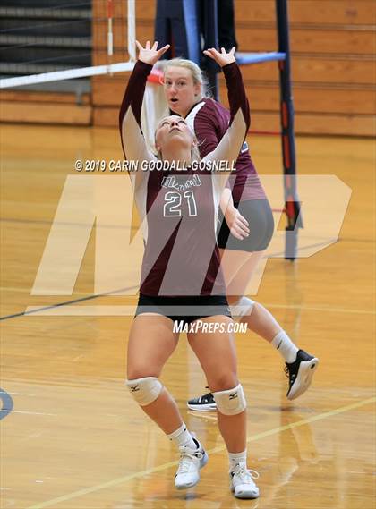 Thumbnail 3 in White Oak vs Dixon (Joseph L. Beasley Spikefest) photogallery.