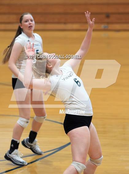 Thumbnail 2 in White Oak vs Dixon (Joseph L. Beasley Spikefest) photogallery.