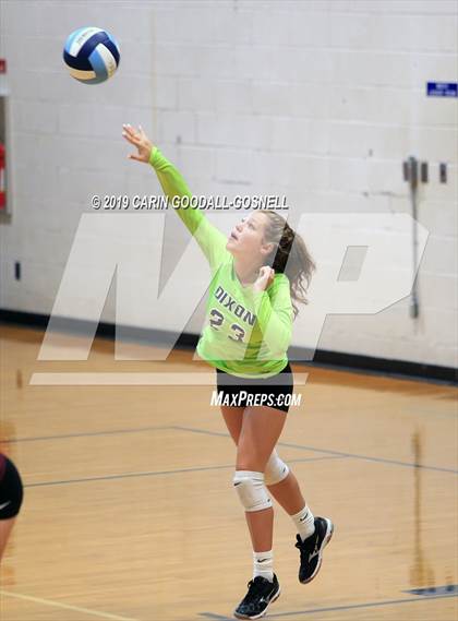 Thumbnail 3 in White Oak vs Dixon (Joseph L. Beasley Spikefest) photogallery.