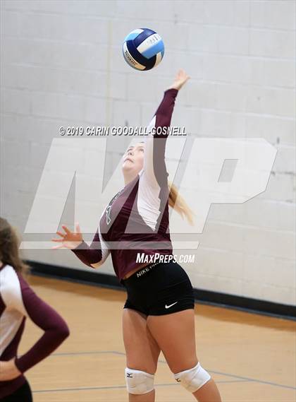 Thumbnail 3 in White Oak vs Dixon (Joseph L. Beasley Spikefest) photogallery.