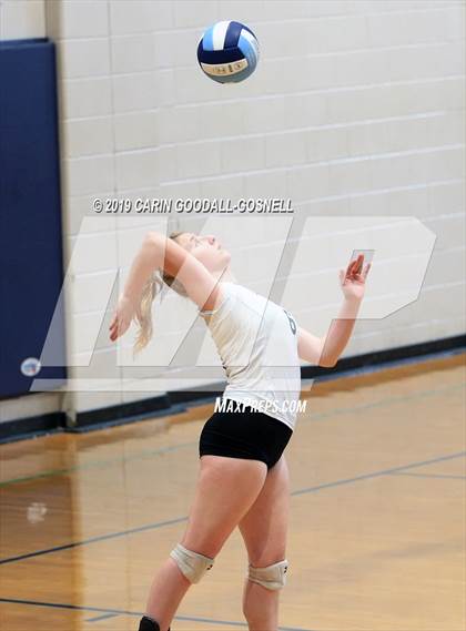 Thumbnail 3 in White Oak vs Dixon (Joseph L. Beasley Spikefest) photogallery.