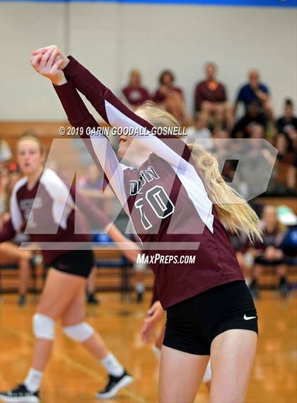 Thumbnail 3 in White Oak vs Dixon (Joseph L. Beasley Spikefest) photogallery.
