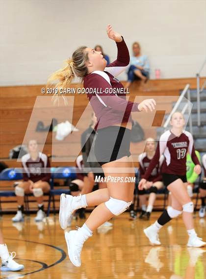 Thumbnail 2 in White Oak vs Dixon (Joseph L. Beasley Spikefest) photogallery.
