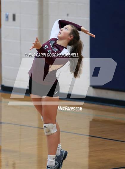 Thumbnail 1 in White Oak vs Dixon (Joseph L. Beasley Spikefest) photogallery.