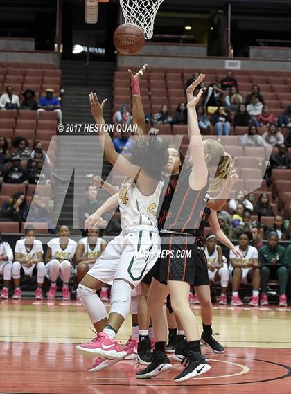 Thumbnail 3 in Harvard-Westlake vs. Long Beach Poly (CIF-SS Open Final) photogallery.