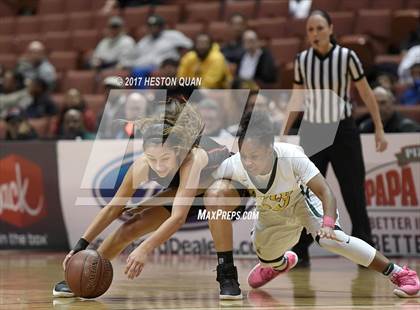Thumbnail 3 in Harvard-Westlake vs. Long Beach Poly (CIF-SS Open Final) photogallery.
