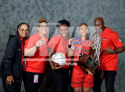 Thumbnail 2 in Etiwanda (CIF State Open Div. Awards) photogallery.