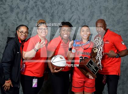 Thumbnail 1 in Etiwanda (CIF State Open Div. Awards) photogallery.